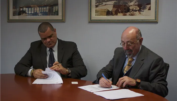 190509_164421813_IMG_5933_Fotor