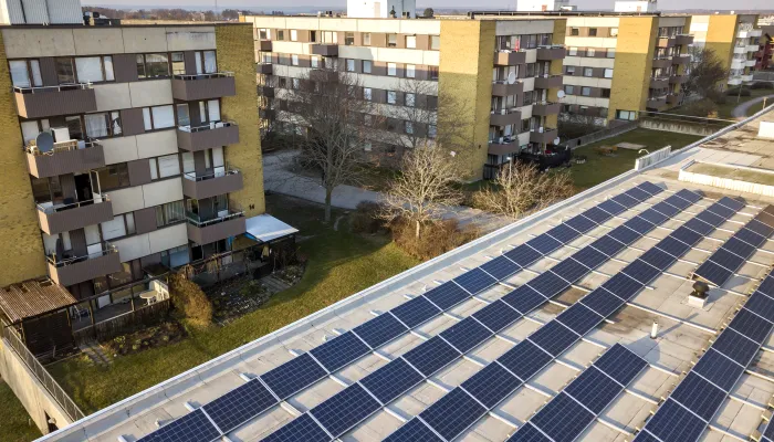 El Ayuntamiento ha puesto en marcha la Oficina de Transformación Comunitaria (OTC), un nuevo servicio municipal destinado a impulsar la creación de comunidades energéticas en la ciudad.