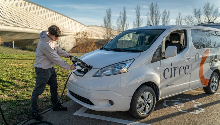 Cargador V2G de CIRCE - Centro Tecnológico. 